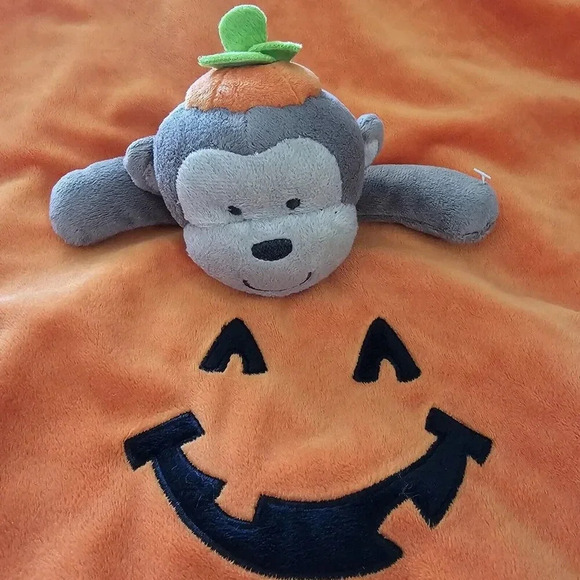 Carter's Plush Security Blanket, Pumpkin Monkey Halloween Unisex - Picture 5 of 6